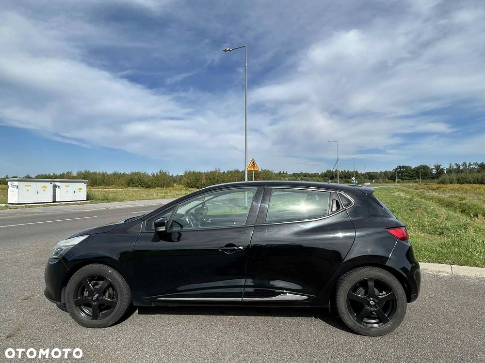 Renault Clio - 7