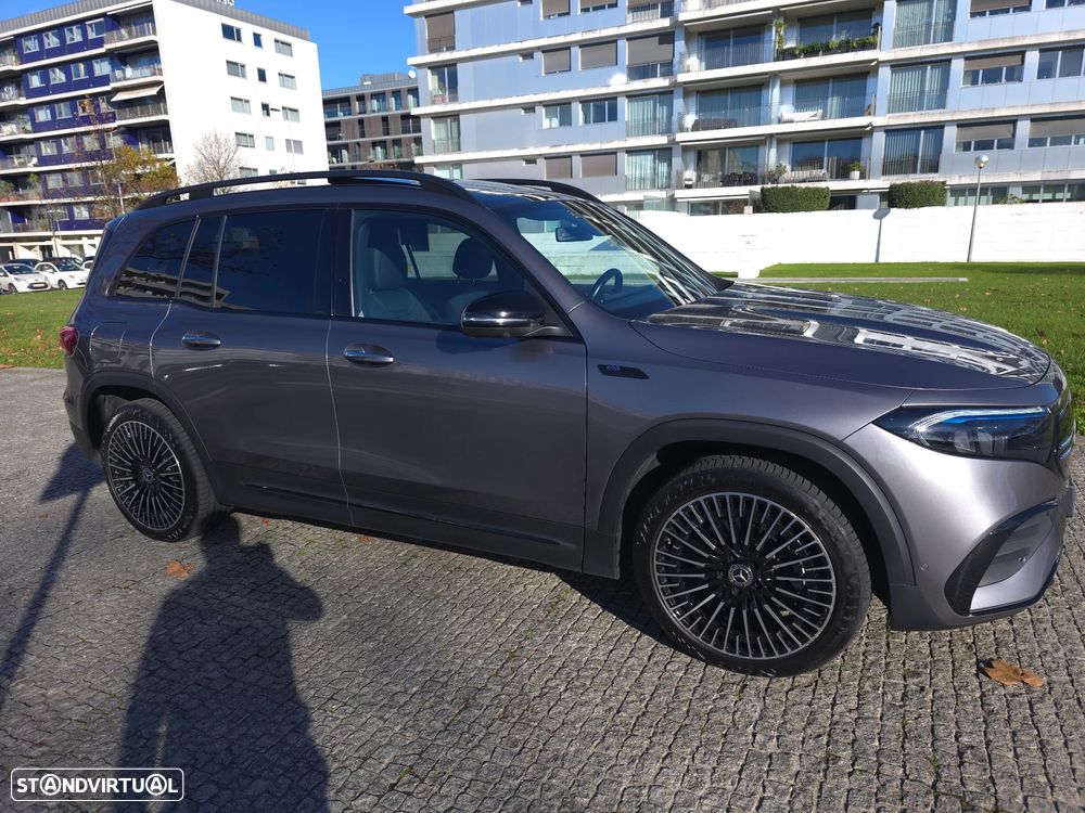 Mercedes-Benz EQB 300 4Matic AMG Line - 2
