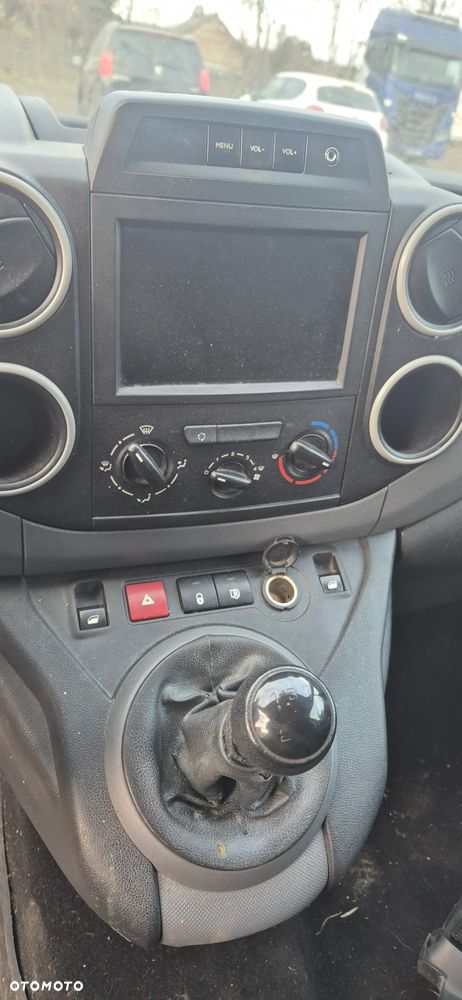 Citroën BERLINGO - 27