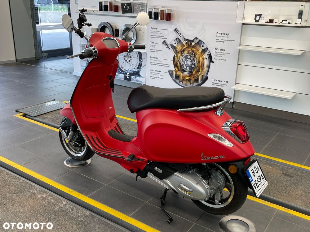 Vespa Primavera - 2