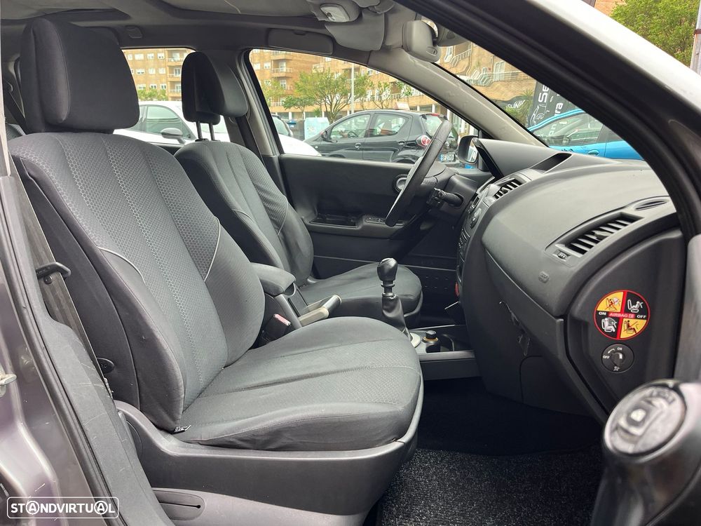 Renault Mégane 1.5 dCi SL Sportway - 9