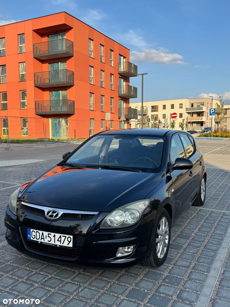 Hyundai i30 1.6 CRDi Comfort - 1