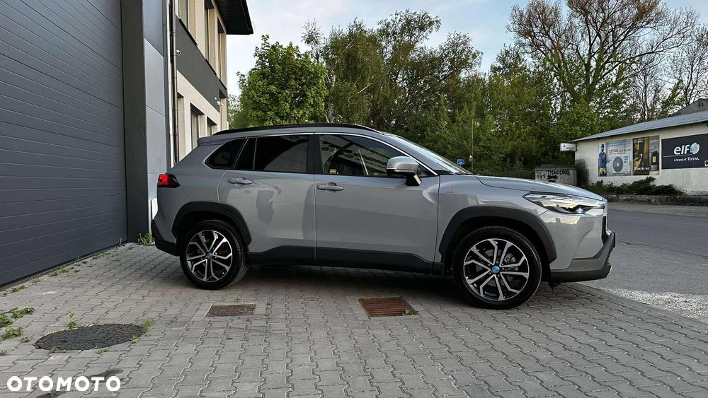 Toyota Corolla Cross 2.0 Hybrid Style - 12