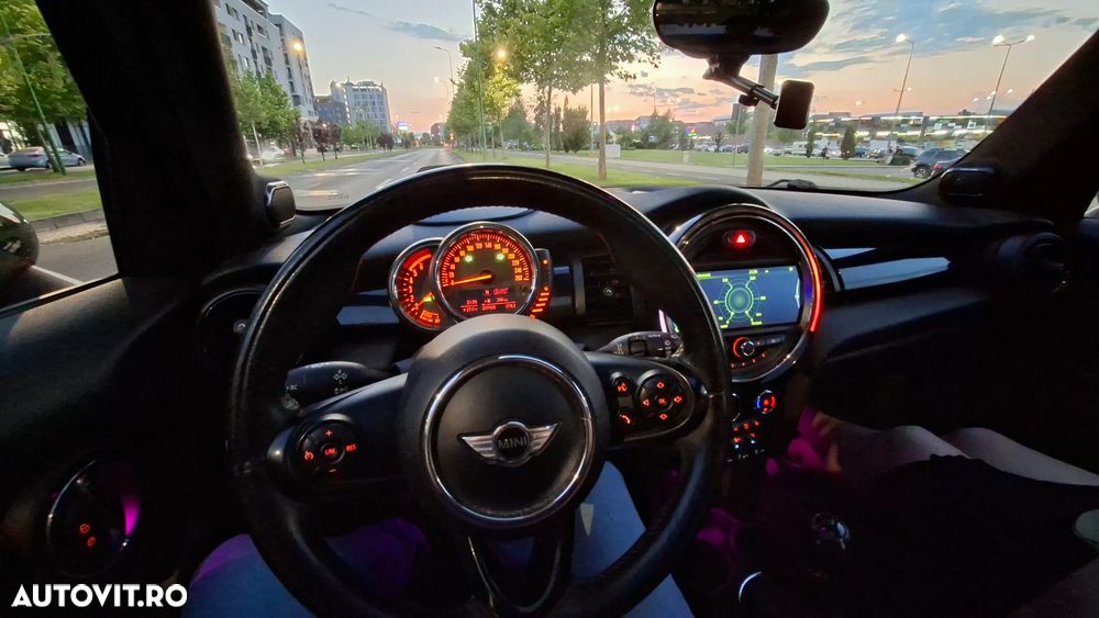 Mini Cooper - 25