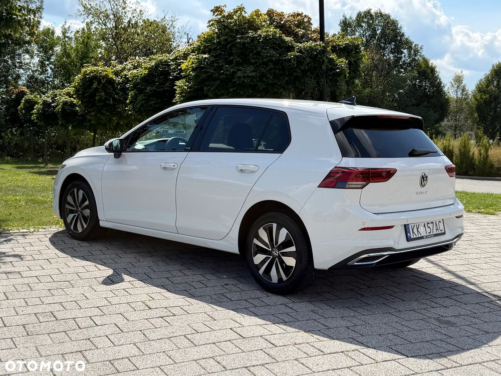 Volkswagen Golf - 12