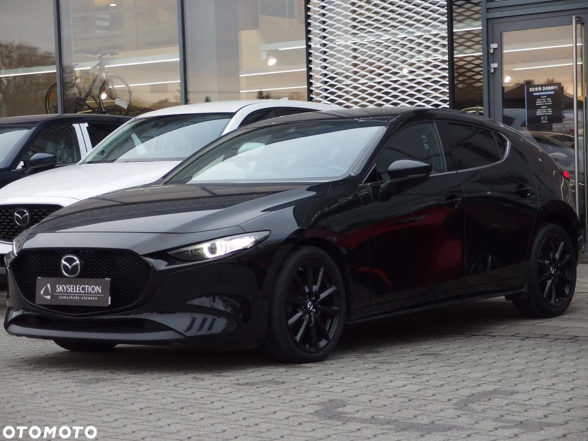 Mazda 3 - 4
