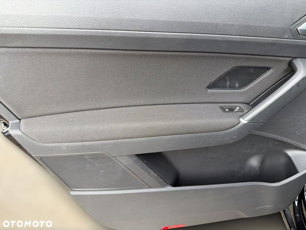 Volkswagen Touran 2.0 TDI BMT Comfortline DSG - 29