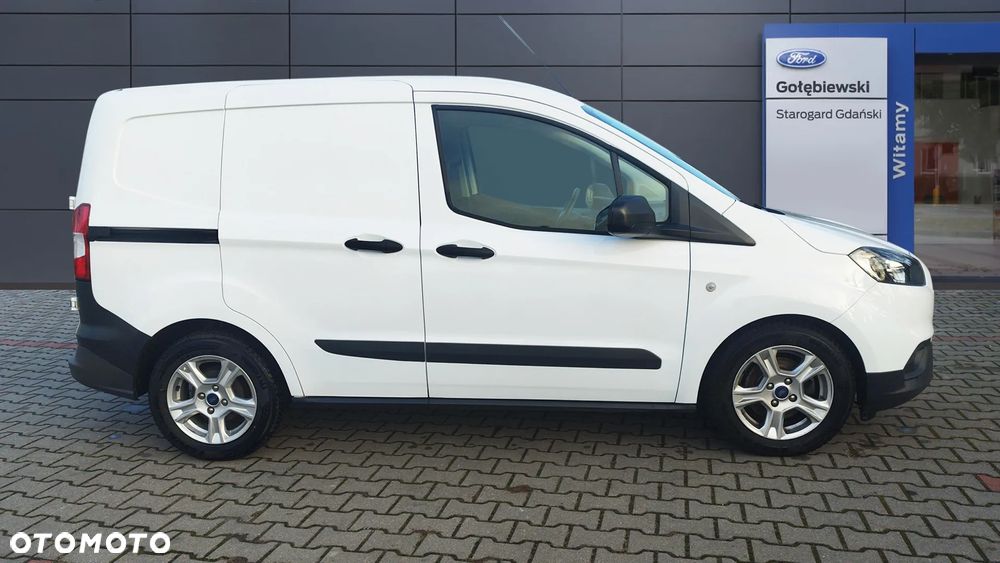 Ford Transit Courier - 7