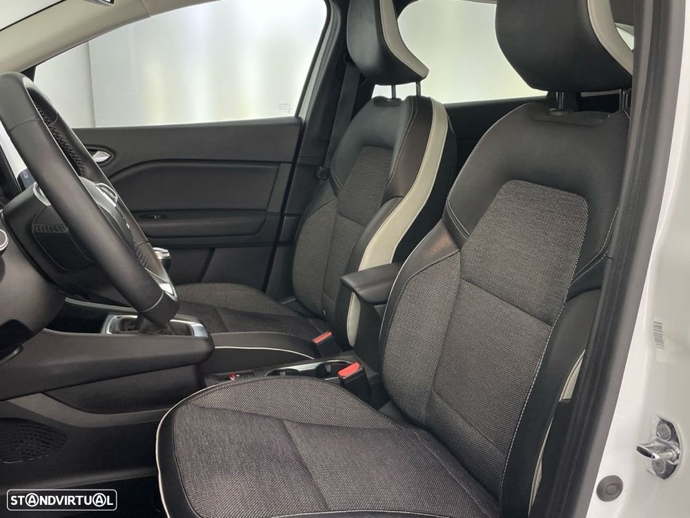 Renault Captur 1.0 TCe Intens - 18