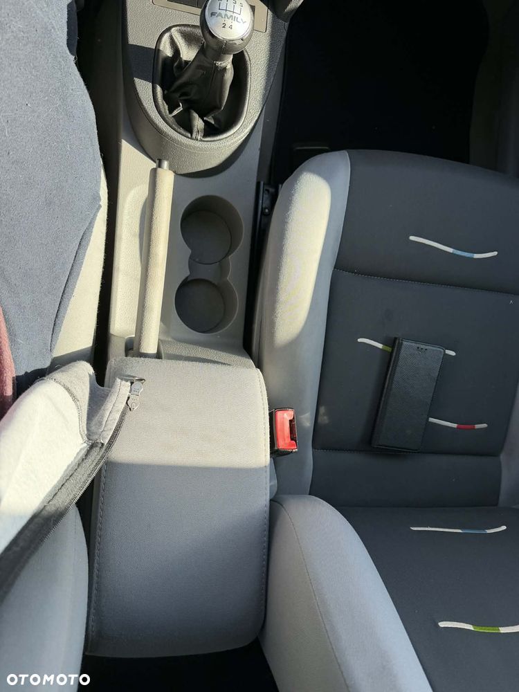 Volkswagen Caddy 1.6 Life Family (7-Si.) - 15