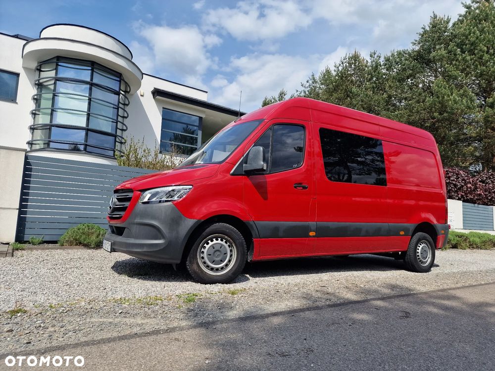 Mercedes-Benz Sprinter - 9