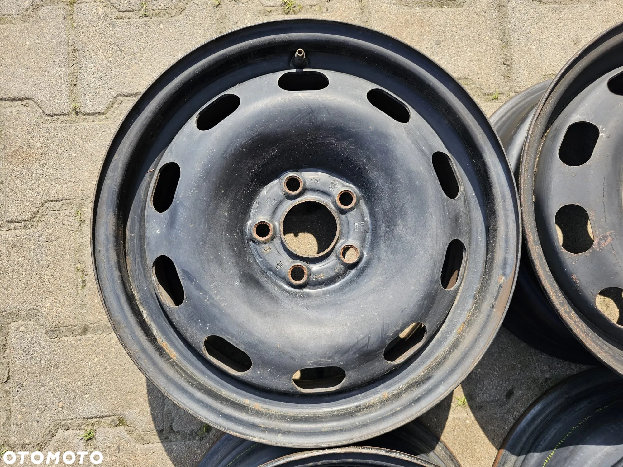 (S31) Felgi stalowe 15'' Volkswagen OE Polo Golf 4 Skoda Rapid Octavia Fabia Audi A1 A3 / 6Jx15 ET38 5x100 - 2
