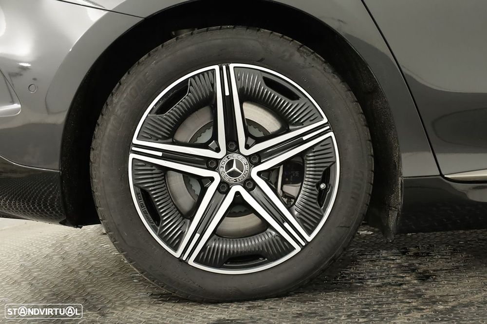 Mercedes-Benz EQE 300 - 5