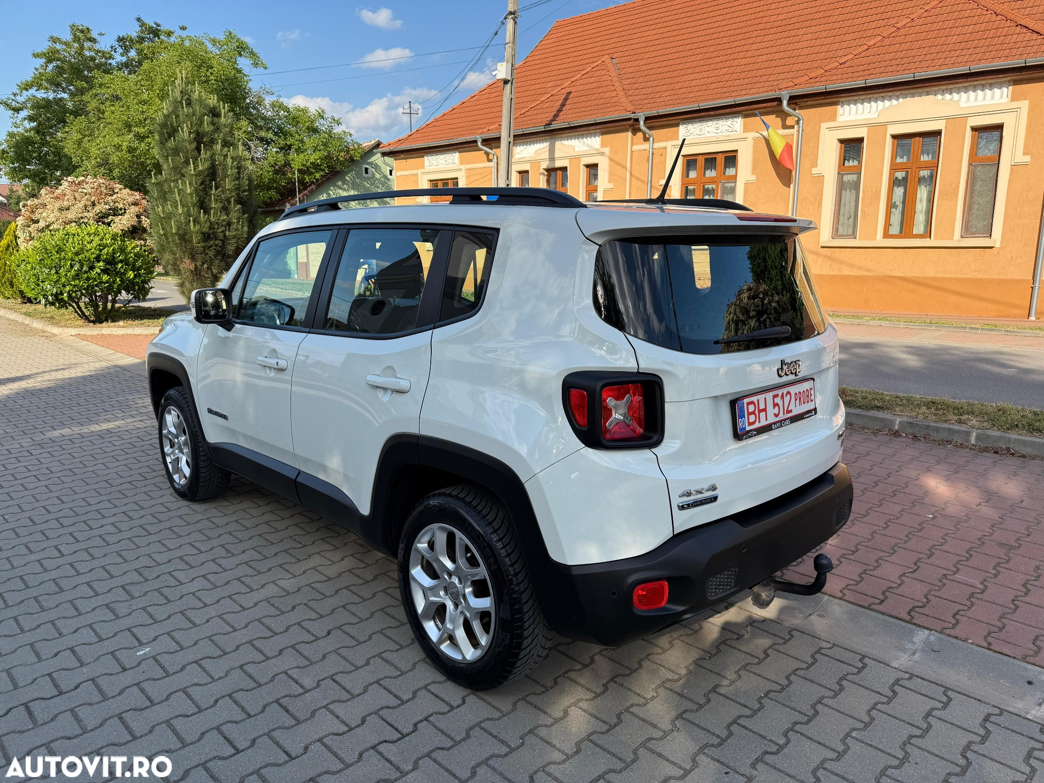 Jeep Renegade 2.0 M-Jet 4x4 Longitude - 3
