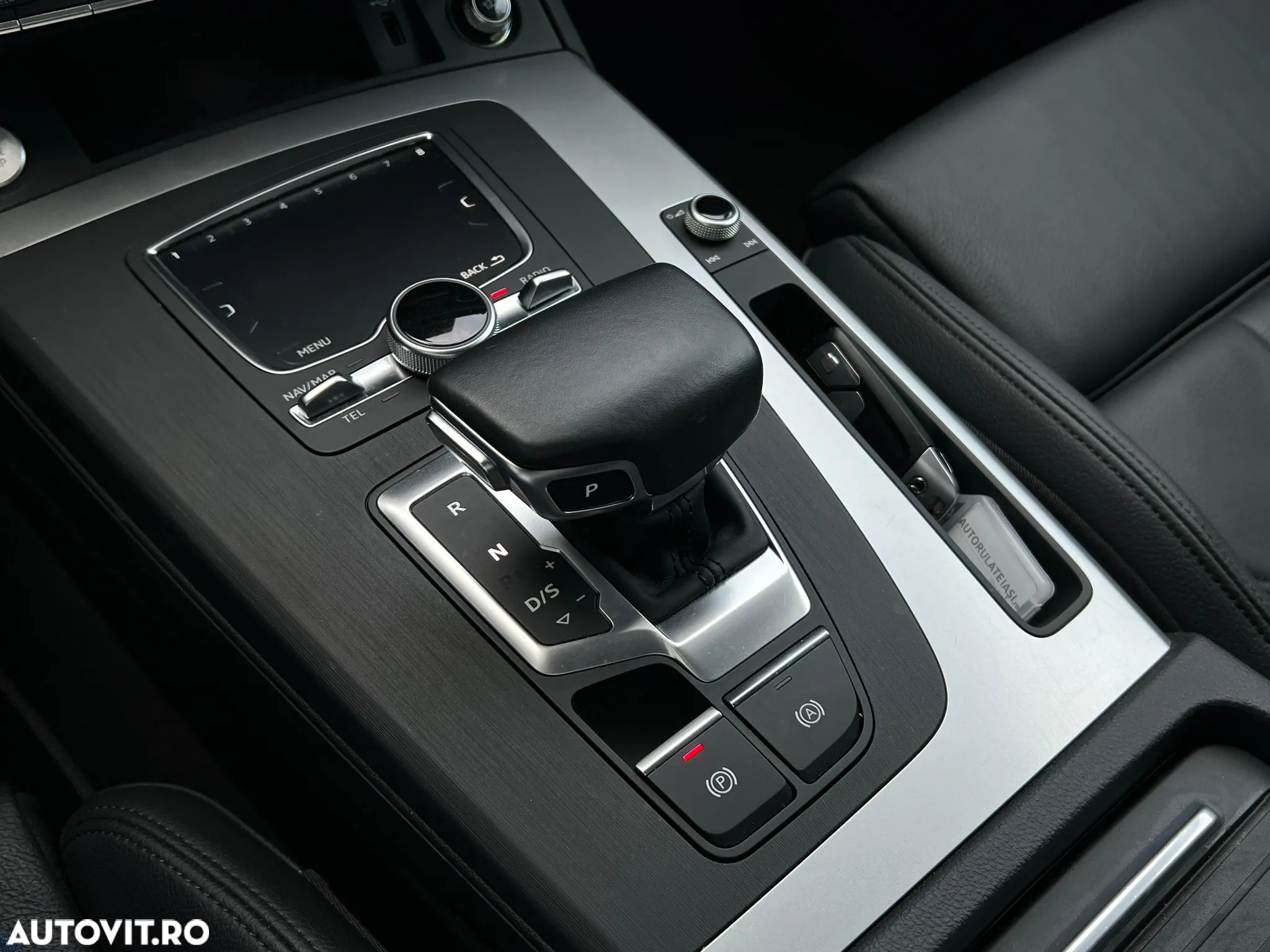 Audi Q5 55 TFSI e quattro S tronic - 32