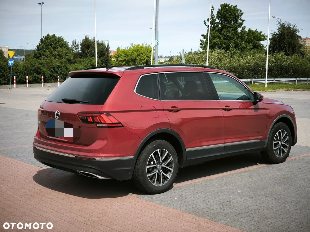 Volkswagen Tiguan - 4
