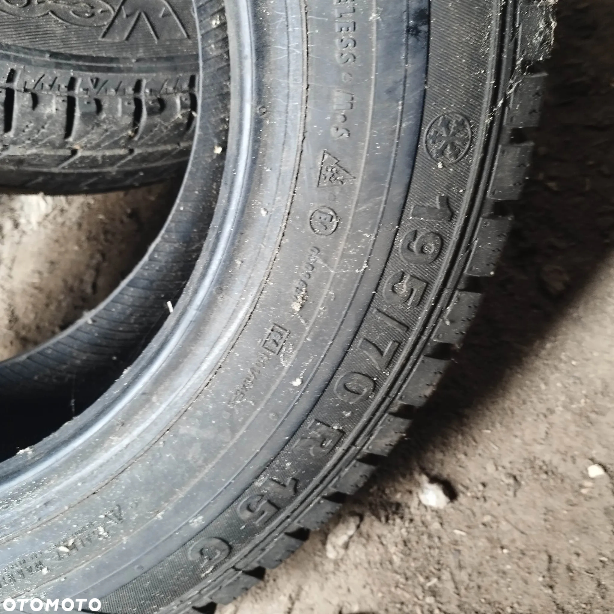 195/70/15 c semperit van grip - 3