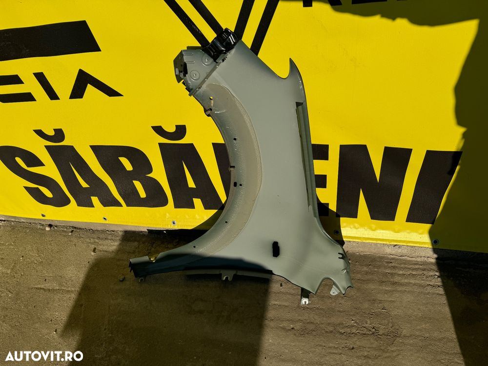 Aripă dreapta sandero Stepway 2023 verde - 5