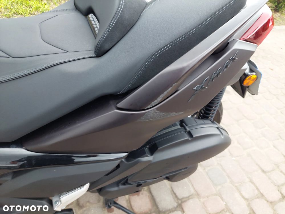 Yamaha X-max - 14