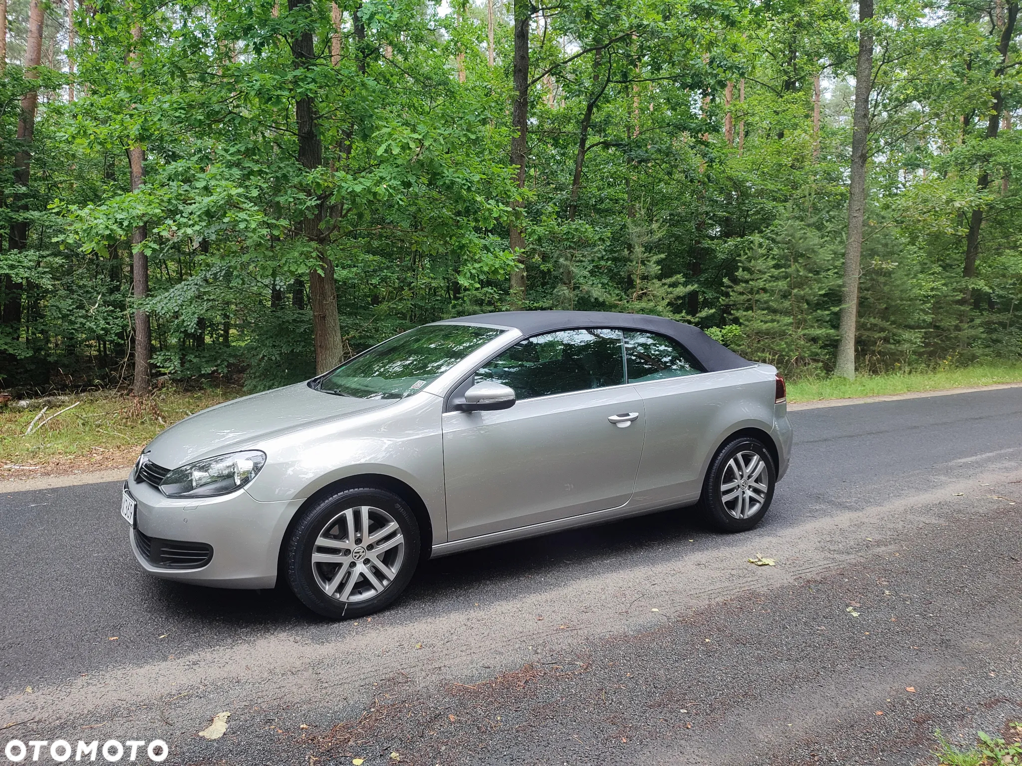 Volkswagen Golf Cabrio 2.0 TDI BlueMotion Technology Cup - 14