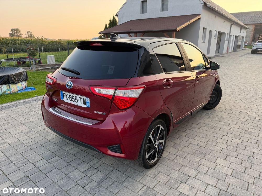 Toyota Yaris - 4