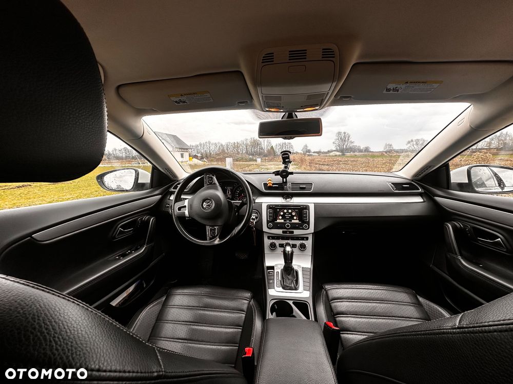 Volkswagen Passat - 7