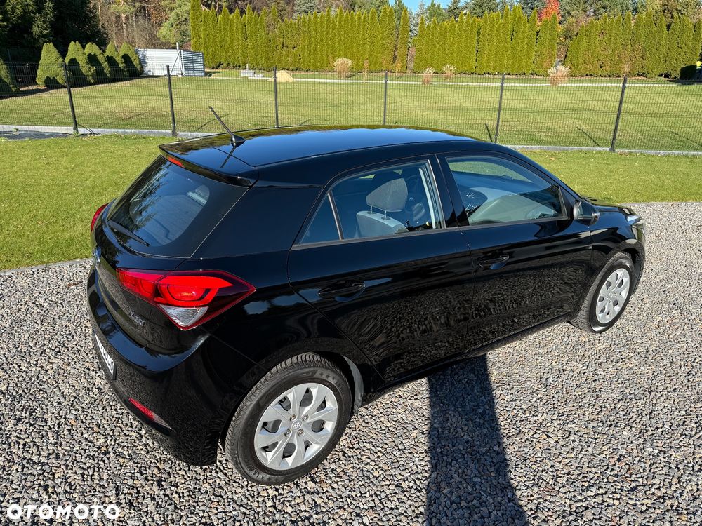 Hyundai i20 1.2 Classic - 10