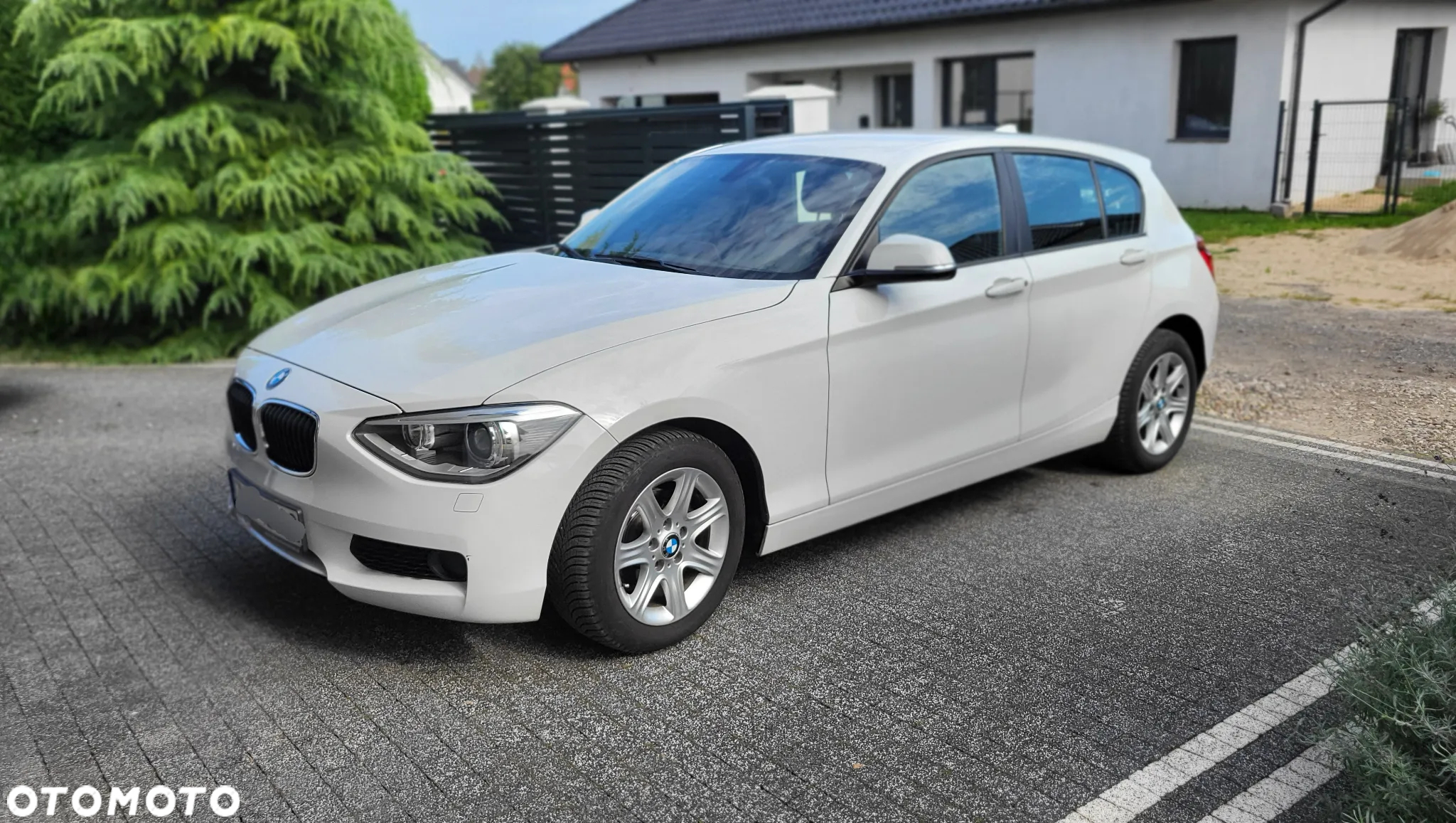 BMW Seria 1 116i - 4