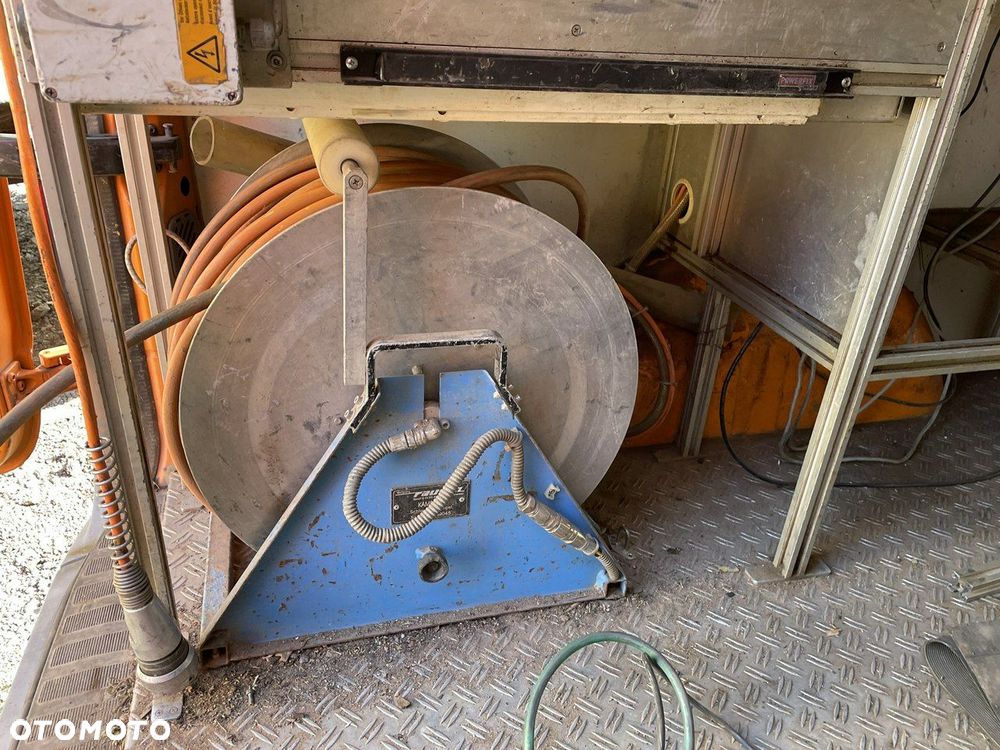 Mercedes-Benz Sprinter - 26