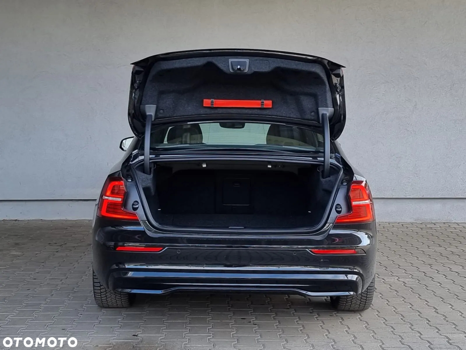 Volvo S60 B5 B AWD Ultimate Dark - 7