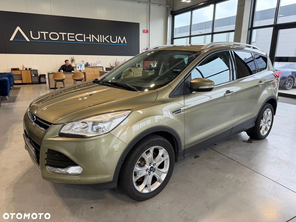 Ford Kuga 2.0 TDCi 2x4 Titanium - 1