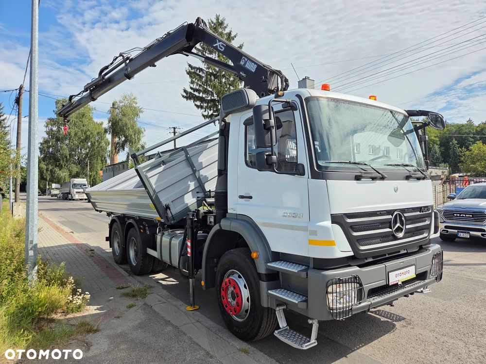 Mercedes-Benz AXOR 2633 6x4 HDS HIAB 122 NOWY KIPER WYWROTKA TYLKO 207.000 km. 330KM EURO 5 - 11