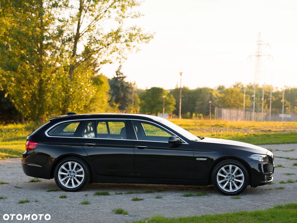 BMW Seria 5 520d Luxury Line - 11