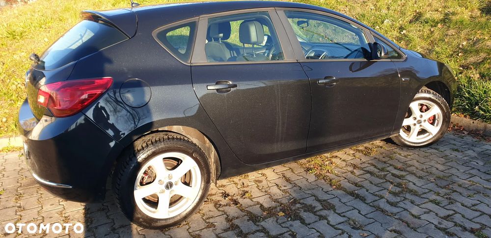 Opel Astra 1.6 Active - 10