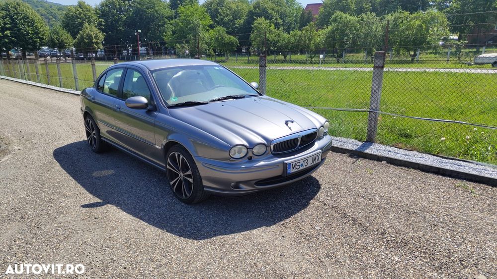 Jaguar X-Type 2.2 - 1