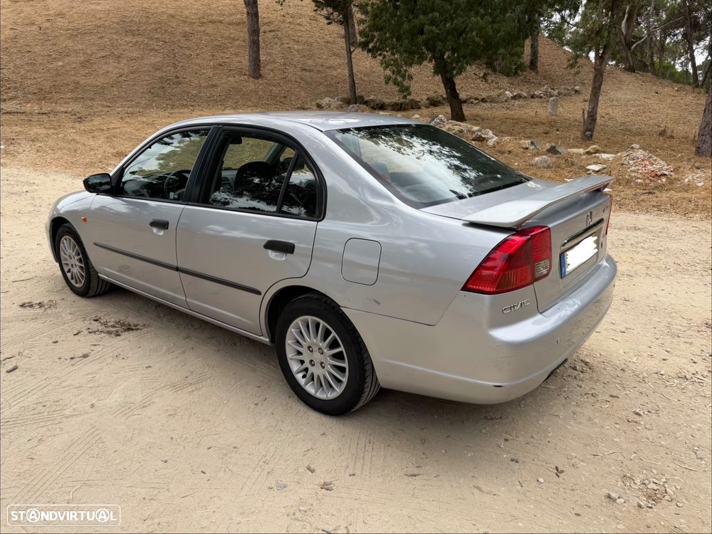 Honda Civic 1.4 LS - 7