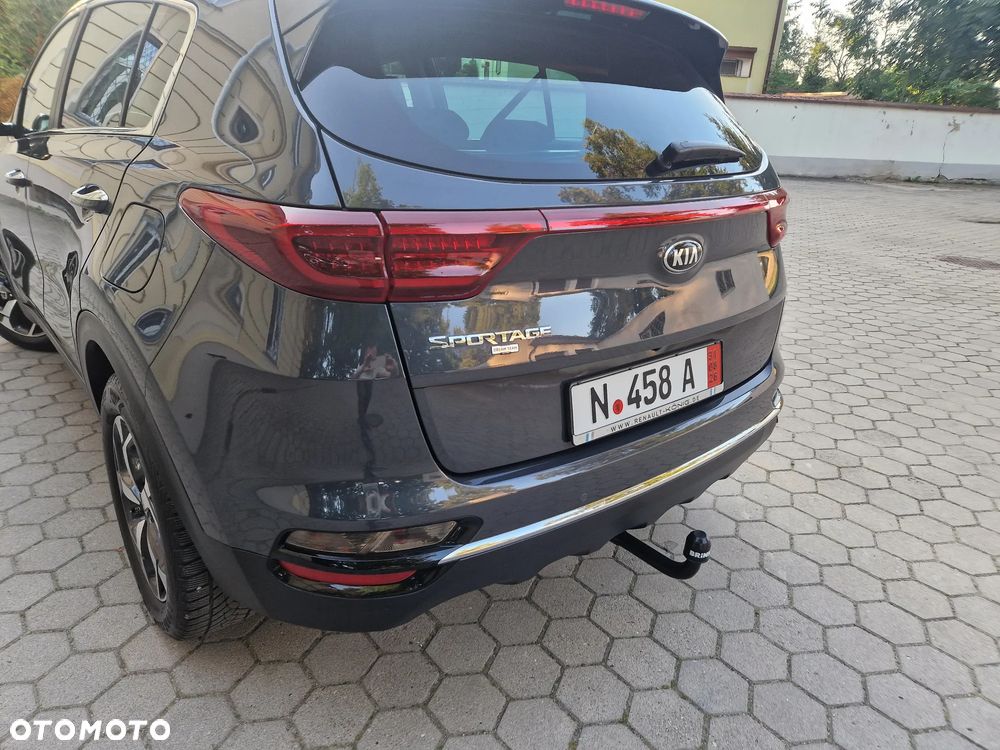 Kia Sportage 1.6 GDI Black Edition 2WD - 37