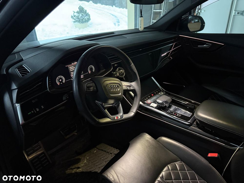 Audi SQ8 - 14