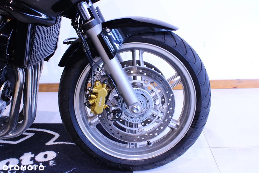 Honda CBF - 26
