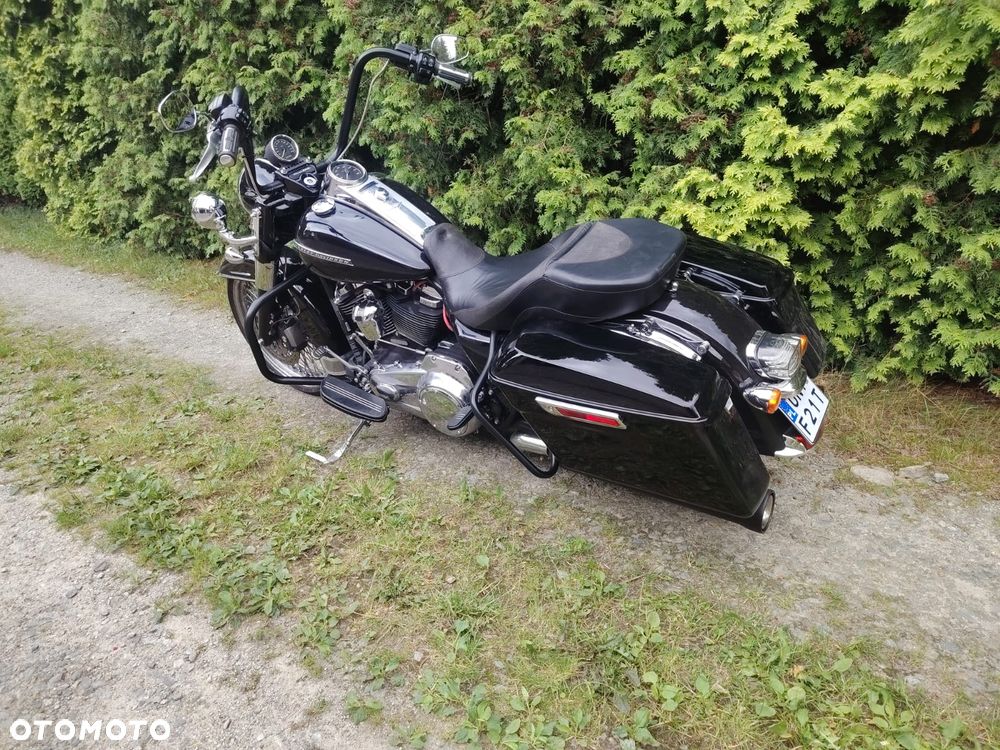 Harley-Davidson Touring Road King - 11