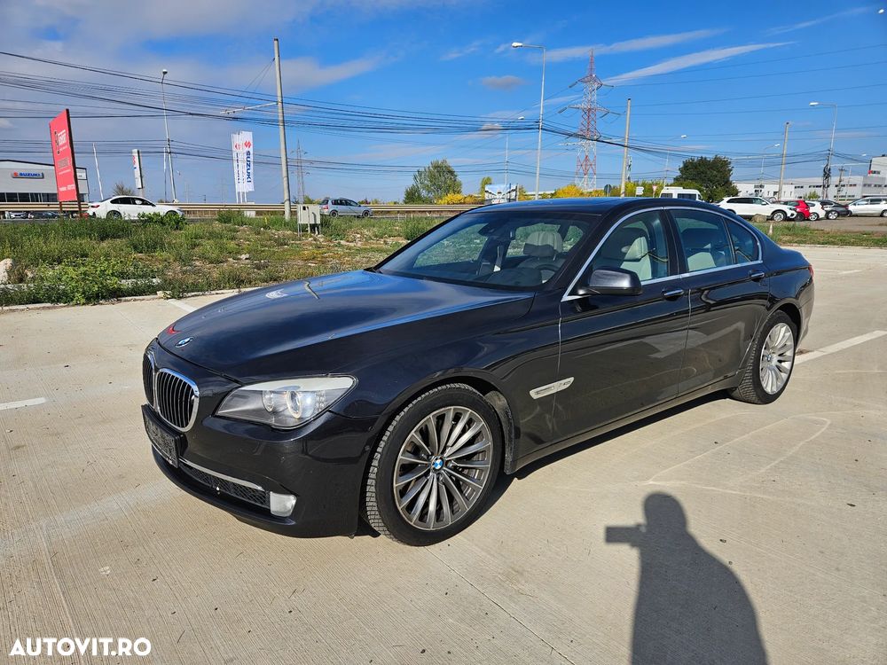 BMW Seria 7 740d xDrive Aut. - 3
