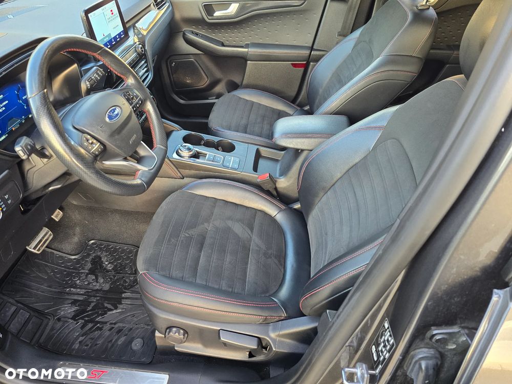 Ford Kuga 2.0 EcoBlue 4x4 ST-LINE X - 22