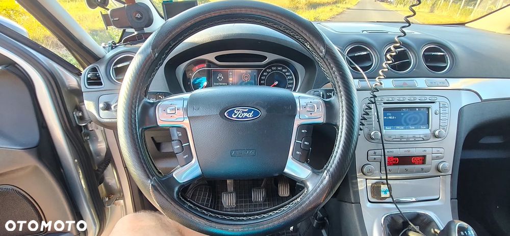 Ford S-Max 2.0 TDCi DPF Titanium - 21