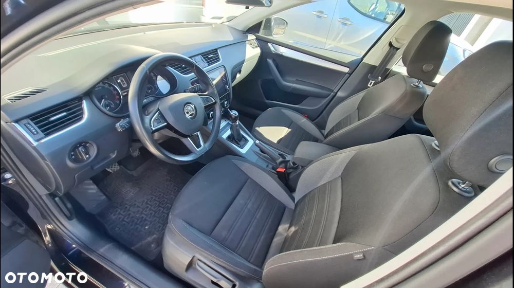 Skoda Octavia 1.6 TDI Ambition - 11