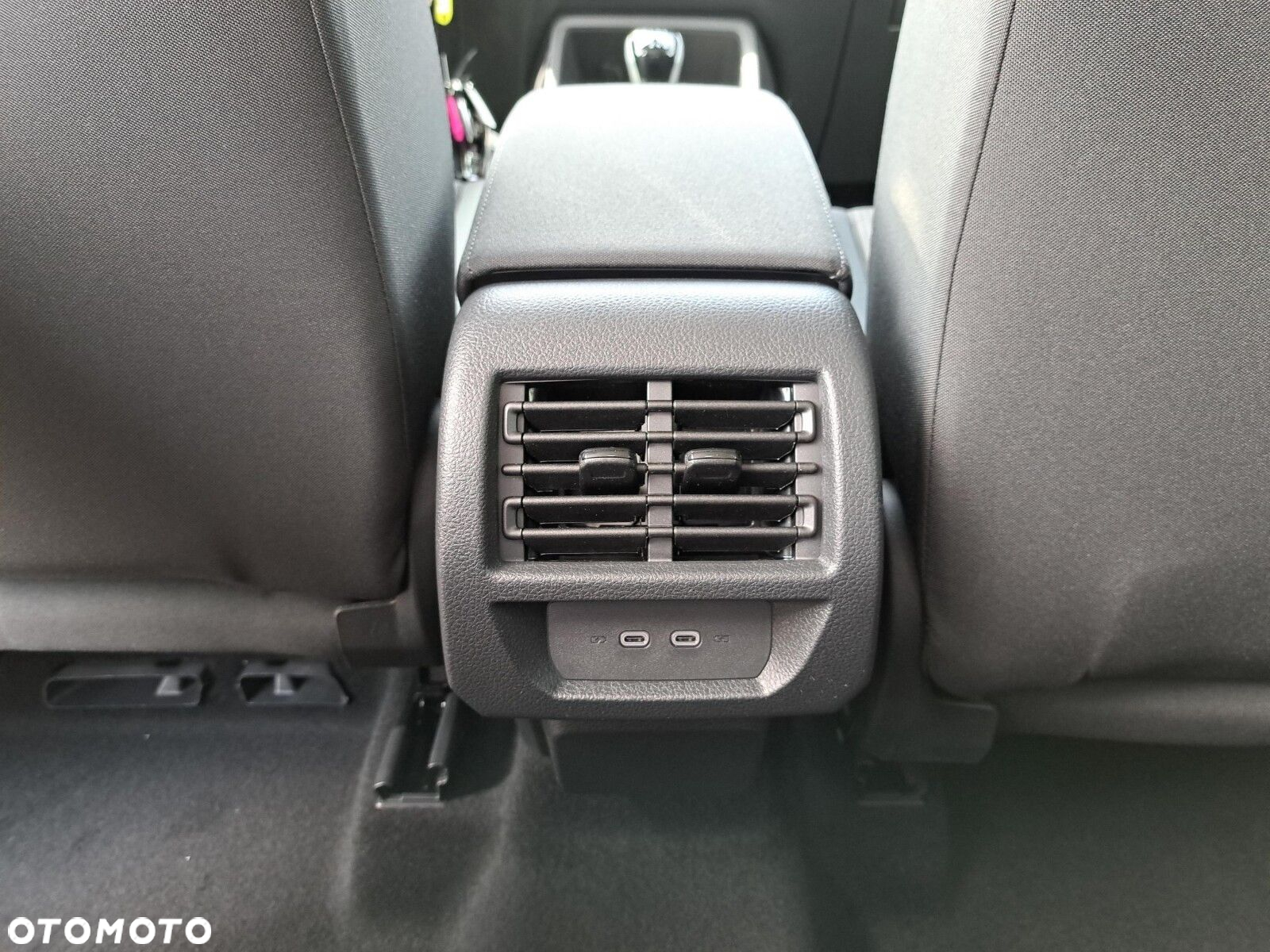 Volkswagen Caddy - 21