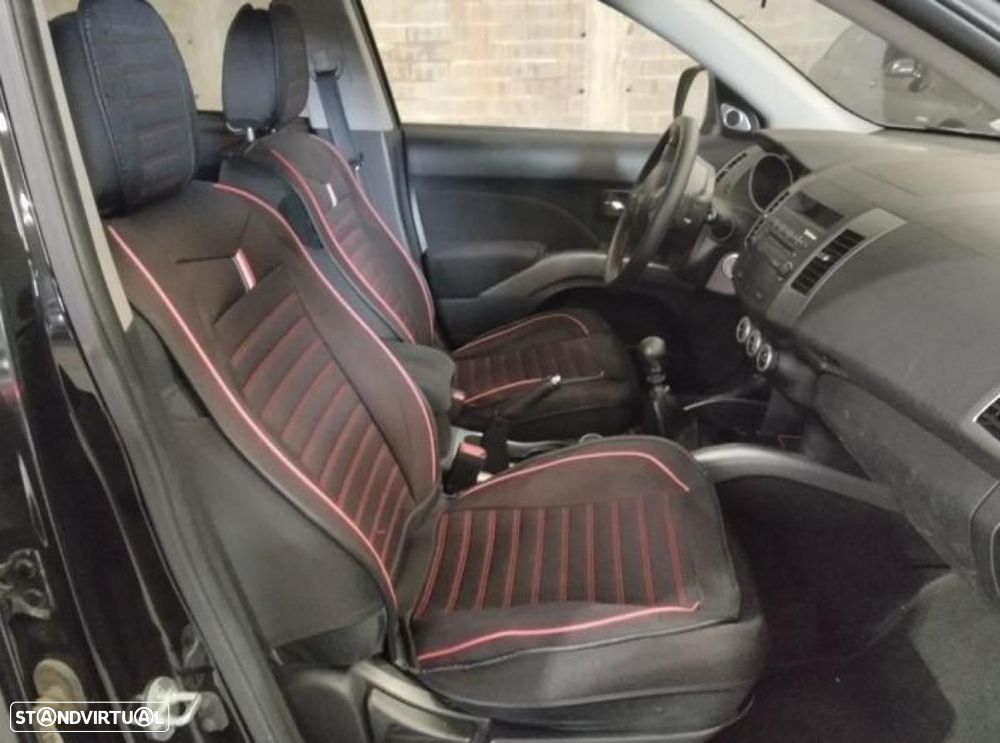 Mitsubishi Outlander 2008 photo 4