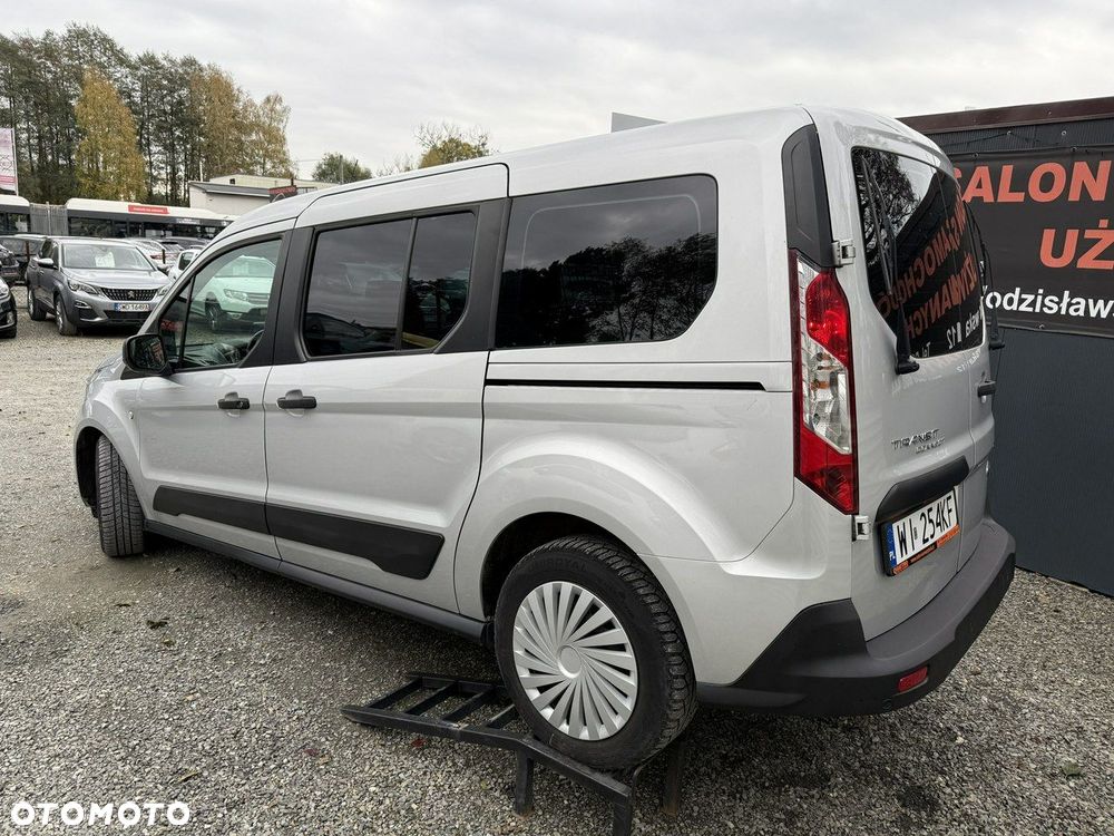 Ford Transit Connect - 8