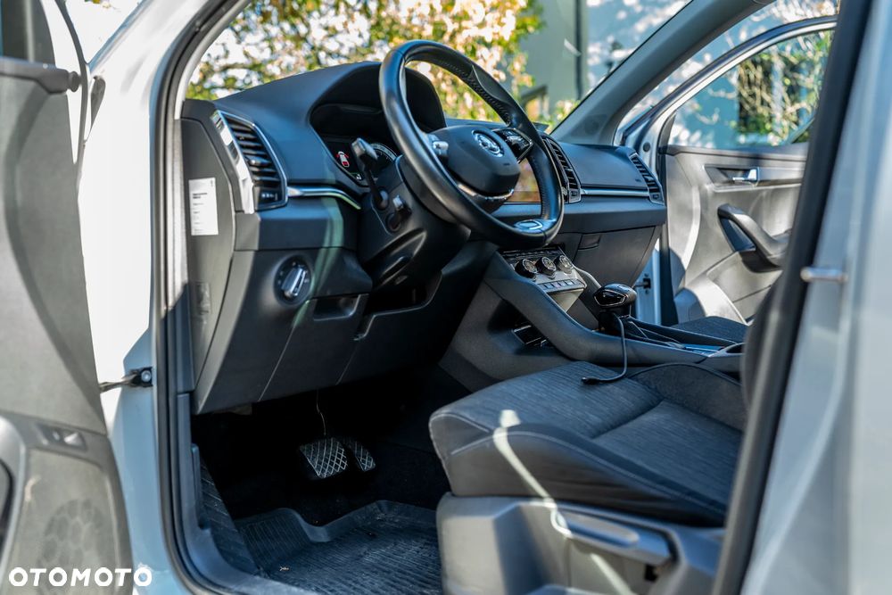 Skoda Karoq 1.5 TSI ACT 4x4 Style DSG - 8