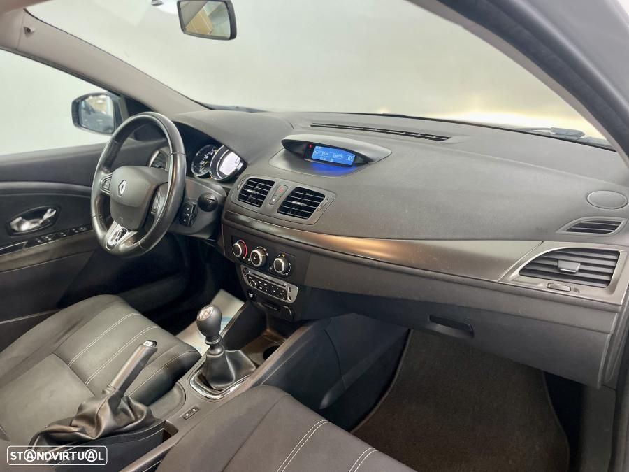 Renault Mégane 1.5 dCi Confort SS - 17