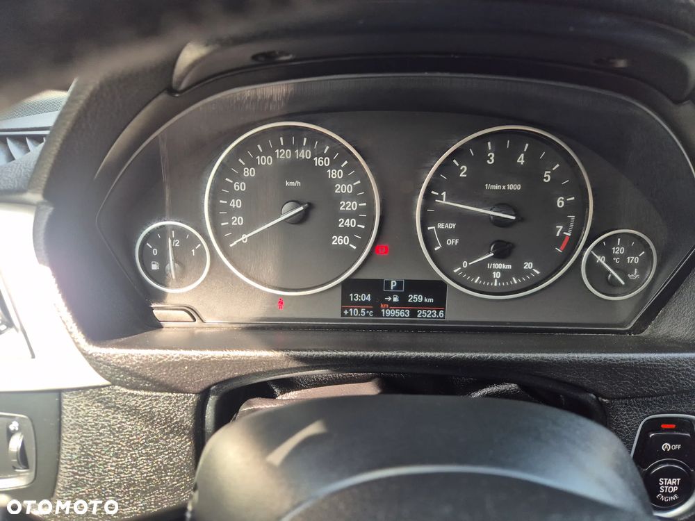 BMW Seria 3 316i - 6